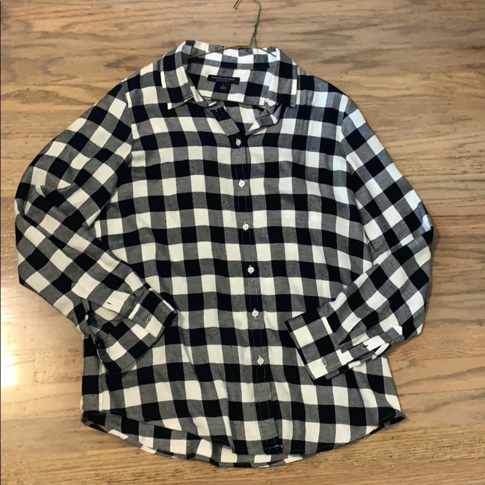 Banana republic checkered black, white button down